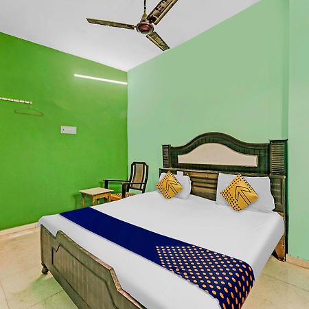 Spot On 81122 Saket Honest Hotel Ayodhya 外观 照片